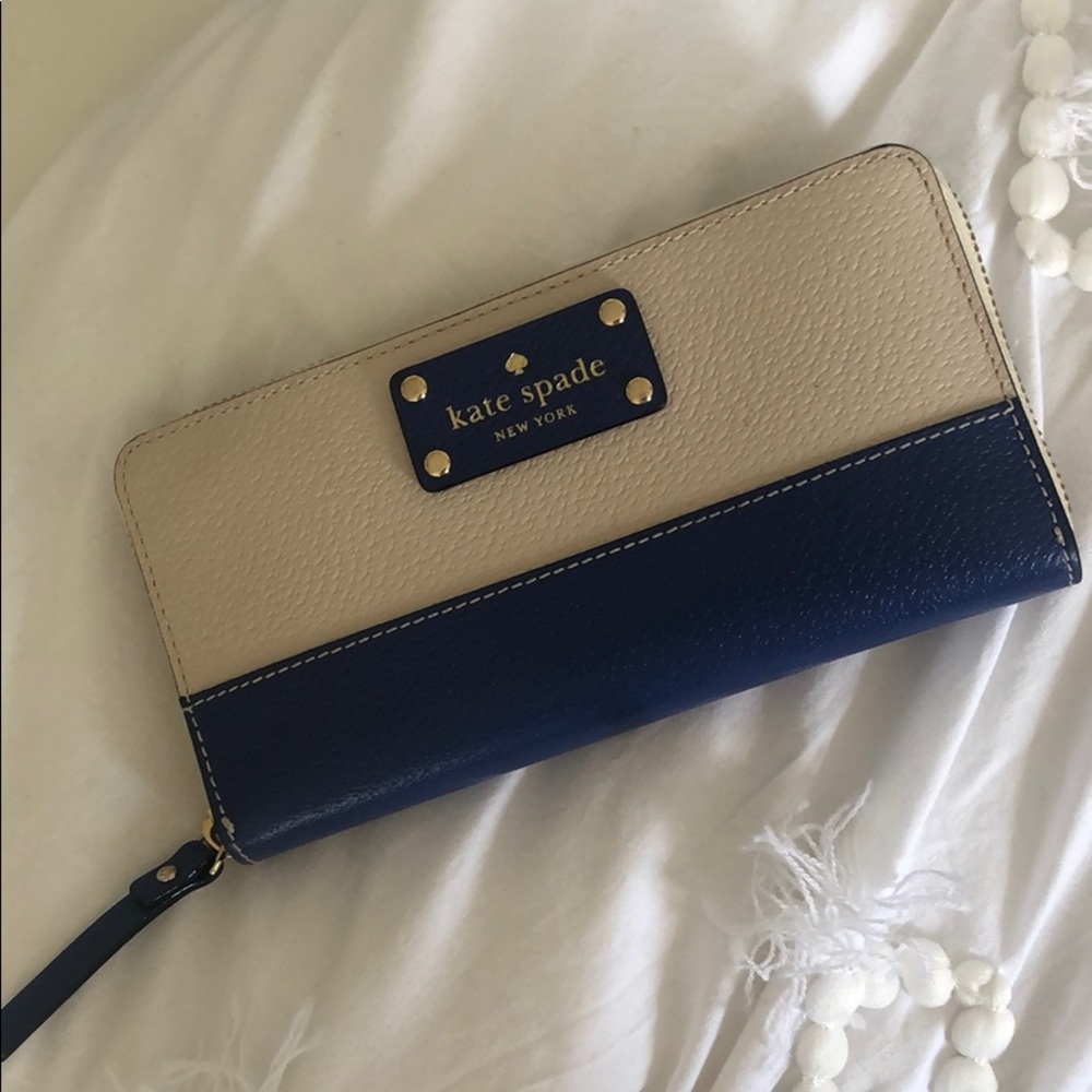 Kate spade  wallet